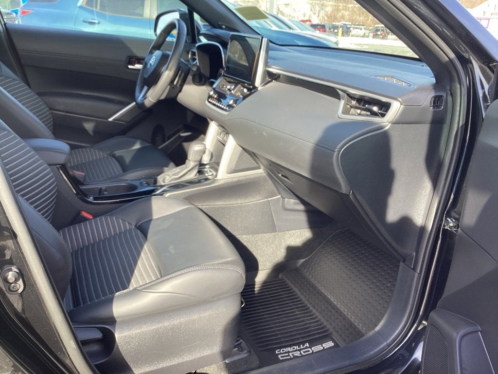 2023 Toyota Corolla Cross Hybrid S