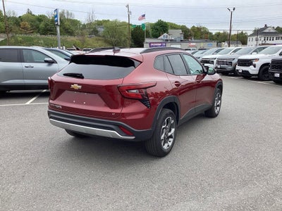 2025 Chevrolet Trax LT