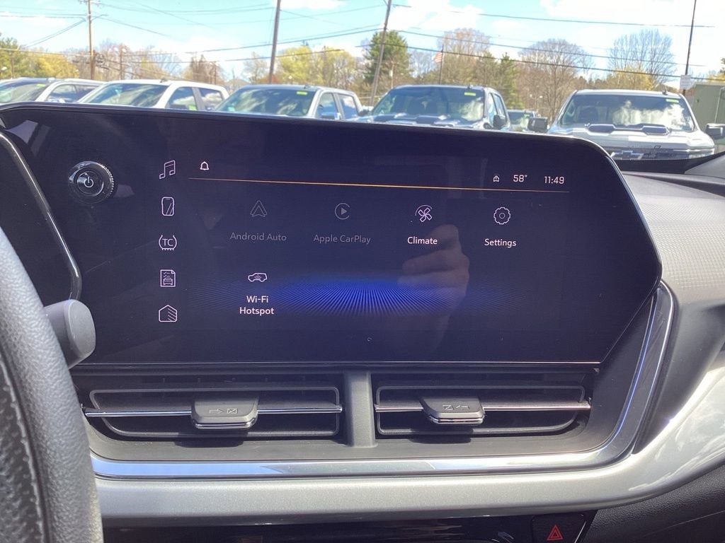 2025 Chevrolet Trax LT