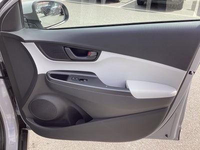 2023 Hyundai Kona SE