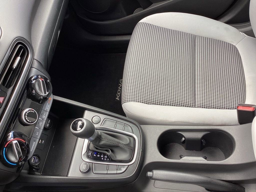 2023 Hyundai Kona SE