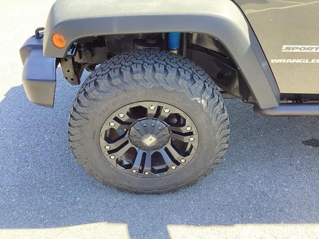 2014 Jeep Wrangler 4WD 2dr Sport