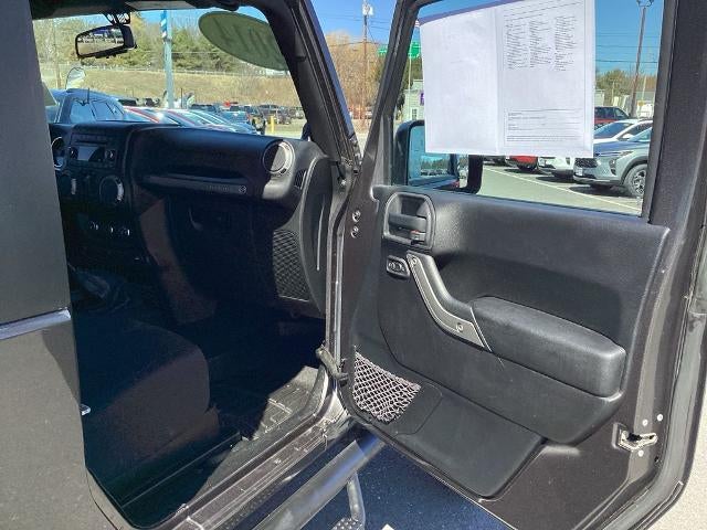 2014 Jeep Wrangler 4WD 2dr Sport