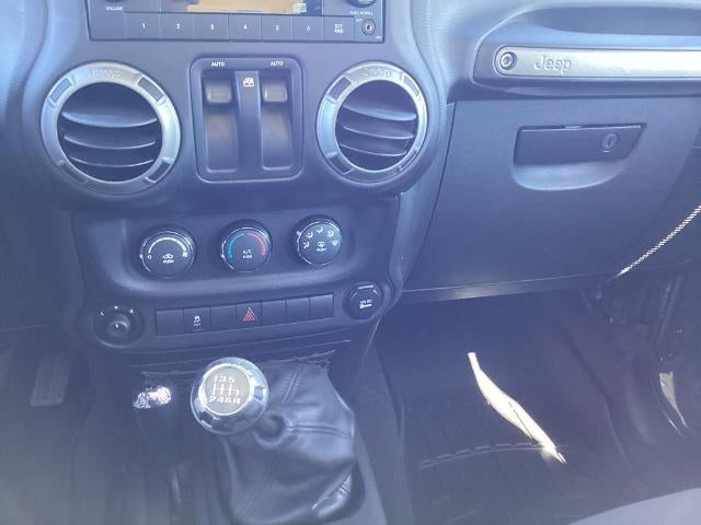 2014 Jeep Wrangler 4WD 2dr Sport