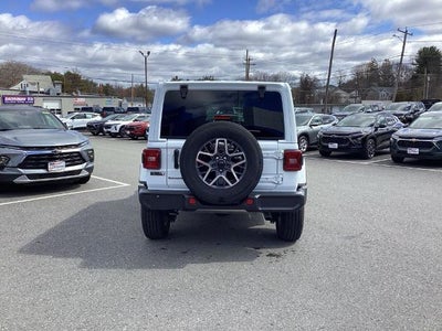 2025 Jeep Wrangler Sahara 4 Door 4x4
