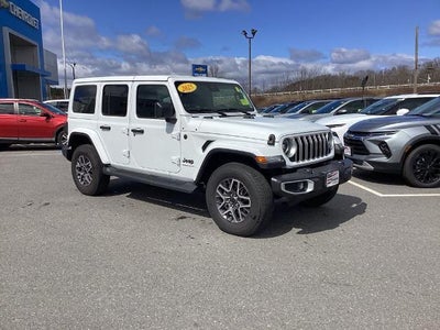 2025 Jeep Wrangler Sahara 4 Door 4x4