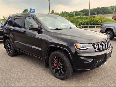 2021 Jeep Grand Cherokee Laredo X 4x4