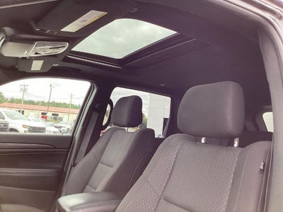 2020 Jeep Grand Cherokee Laredo 4x4
