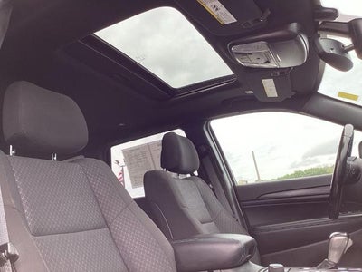 2020 Jeep Grand Cherokee Laredo 4x4