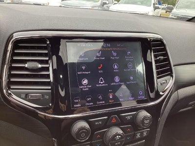 2020 Jeep Grand Cherokee Laredo 4x4