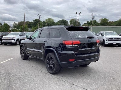 2020 Jeep Grand Cherokee Laredo 4x4