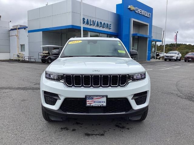 2025 Jeep Grand Cherokee Laredo X 4x4