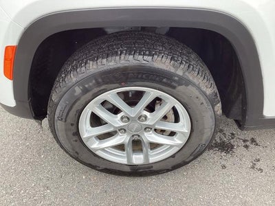 2025 Jeep Grand Cherokee Laredo X 4x4