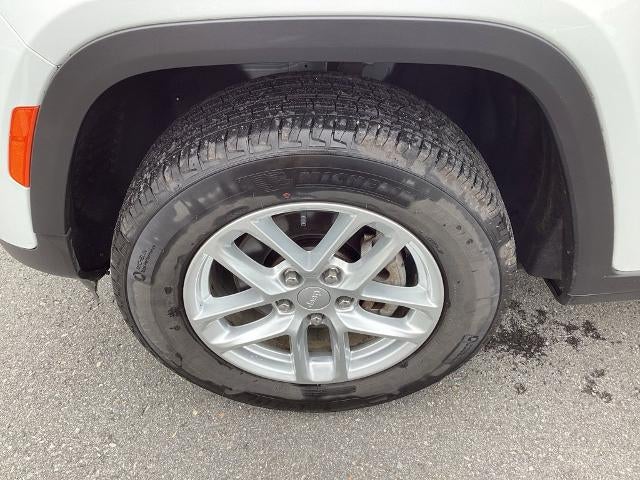 2025 Jeep Grand Cherokee Laredo X 4x4
