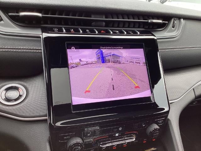 2025 Jeep Grand Cherokee Laredo X 4x4