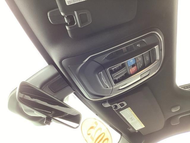 2025 Jeep Grand Cherokee Laredo X 4x4