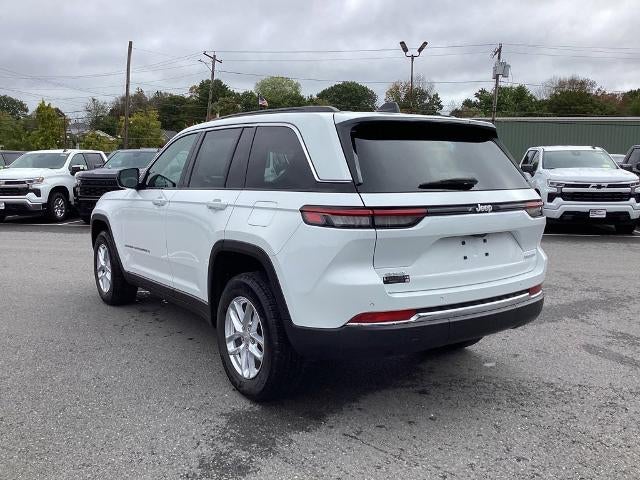 2025 Jeep Grand Cherokee Laredo X 4x4