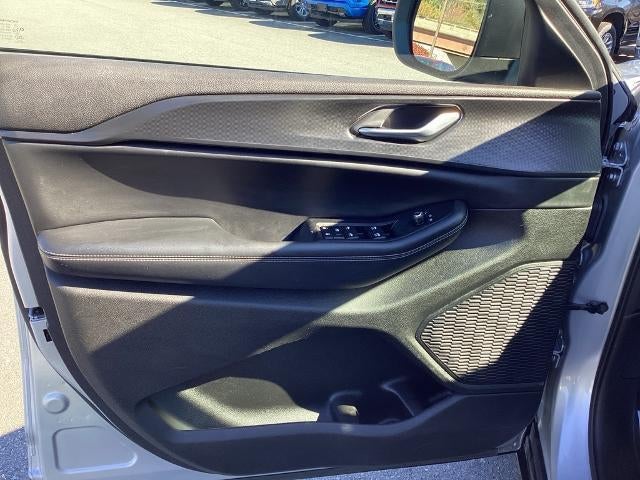 2023 Jeep Grand Cherokee L Laredo 4x4