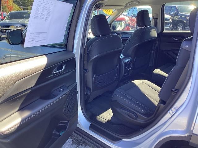 2023 Jeep Grand Cherokee L Laredo 4x4