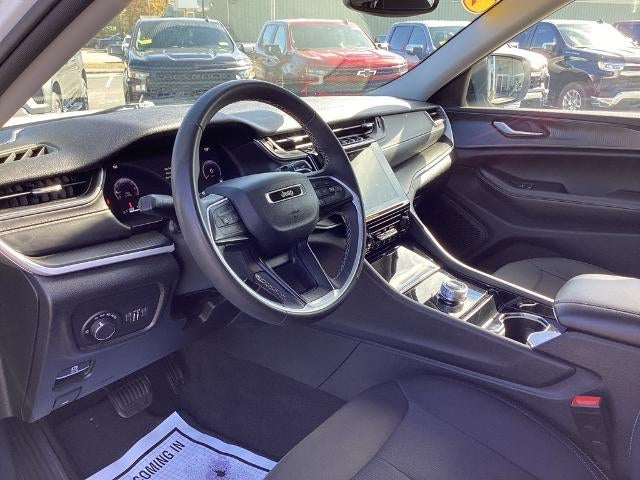 2023 Jeep Grand Cherokee L Laredo 4x4