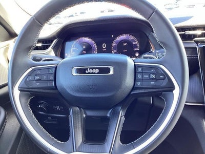 2023 Jeep Grand Cherokee L Laredo 4x4