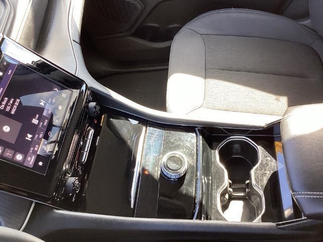 2023 Jeep Grand Cherokee L Laredo 4x4