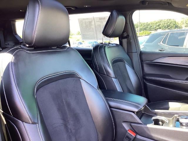 2024 Jeep Grand Cherokee L Altitude X 4x4