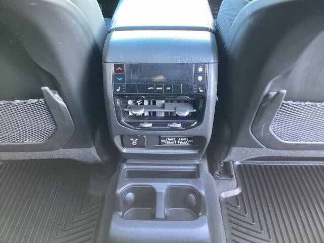 2023 Jeep Grand Cherokee L Overland 4x4