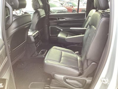 2024 Jeep Wagoneer Series III 4x4