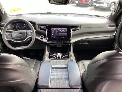 2024 Jeep Wagoneer Series III 4x4