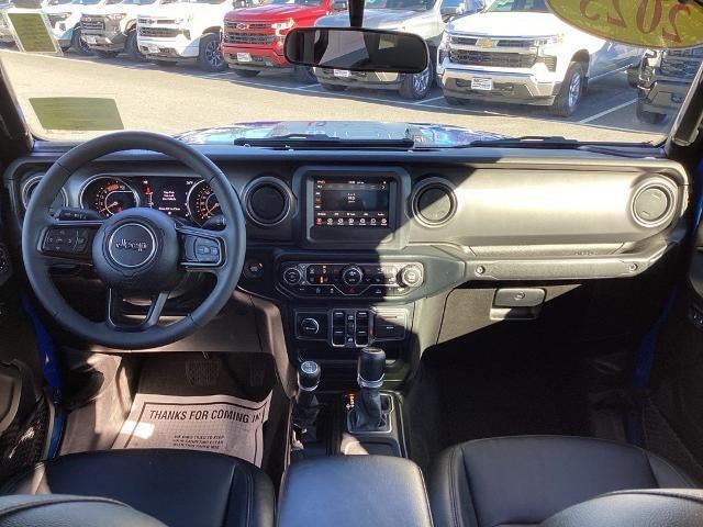 2023 Jeep Gladiator Willys Sport 4x4 *Ltd Avail*