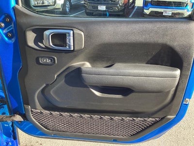 2023 Jeep Gladiator Willys Sport 4x4 *Ltd Avail*