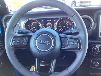 2023 Jeep Gladiator Willys Sport 4x4 *Ltd Avail*