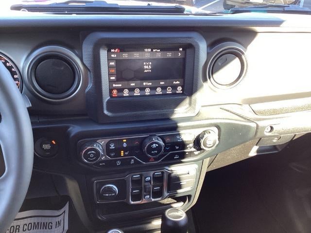 2023 Jeep Gladiator Willys Sport 4x4 *Ltd Avail*