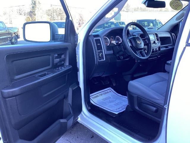 2020 RAM 1500 Classic Tradesman 4x4 Quad Cab 6'4" Box