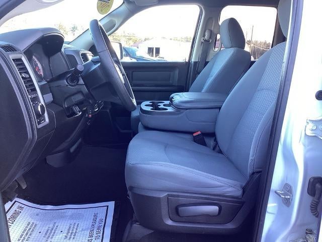 2020 RAM 1500 Classic Tradesman 4x4 Quad Cab 6'4" Box