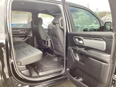 2021 RAM 1500 Big Horn 4x4 Crew Cab 5'7" Box