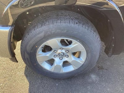 2025 RAM 1500 Big Horn 4x4 Crew Cab 5'7" Box