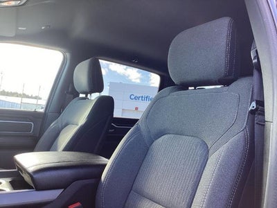 2020 RAM 1500 Big Horn 4x4 Crew Cab 5'7" Box