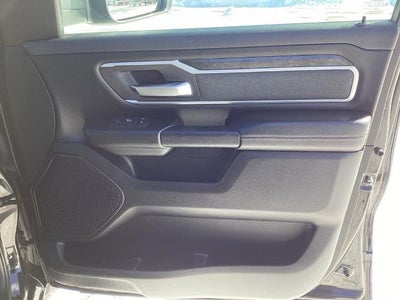 2020 RAM 1500 Big Horn 4x4 Crew Cab 5'7" Box