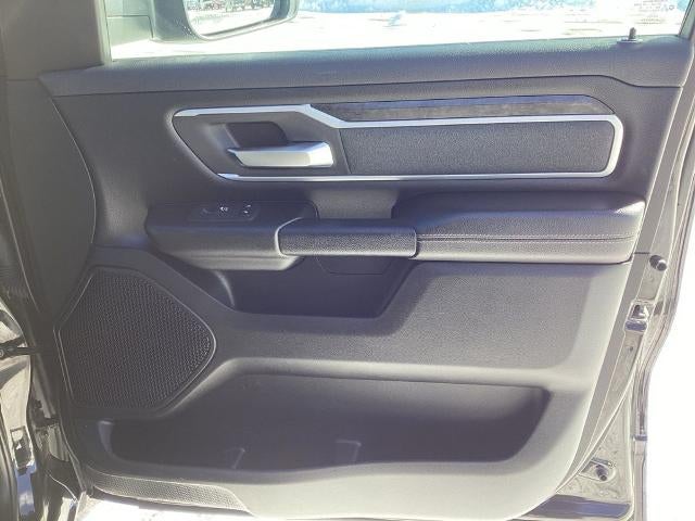 2020 RAM 1500 Big Horn 4x4 Crew Cab 5'7" Box