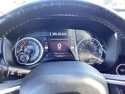 2020 RAM 1500 Big Horn 4x4 Crew Cab 5'7" Box