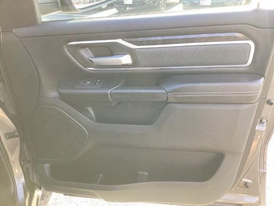 2022 RAM 1500 Big Horn 4x4 Crew Cab 5'7" Box