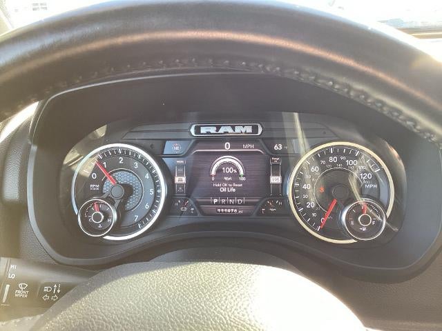 2022 RAM 1500 Big Horn 4x4 Crew Cab 5'7" Box