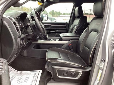 2024 RAM 1500 Laramie 4x4 Crew Cab 5'7" Box