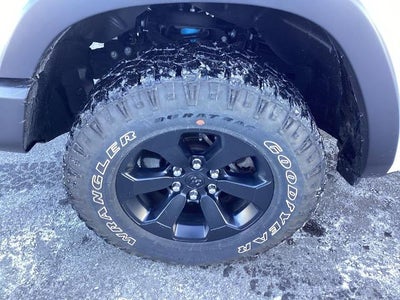 2022 RAM 1500 Rebel 4x4 Crew Cab 5'7" Box