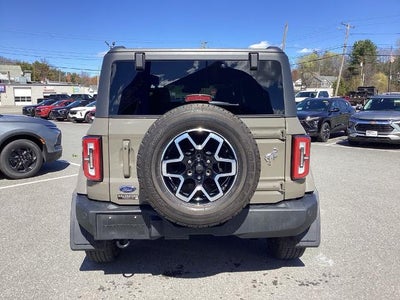 2025 Ford Bronco Outer Banks 4 Door 4x4