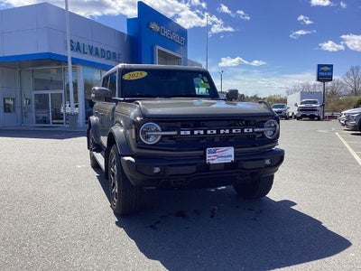 2025 Ford Bronco Outer Banks 4 Door 4x4
