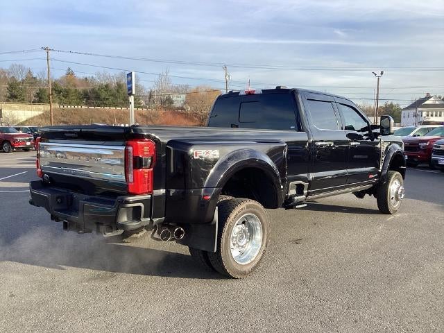 2024 Ford Super Duty F-450 DRW Limited 4WD Crew Cab 8' Box