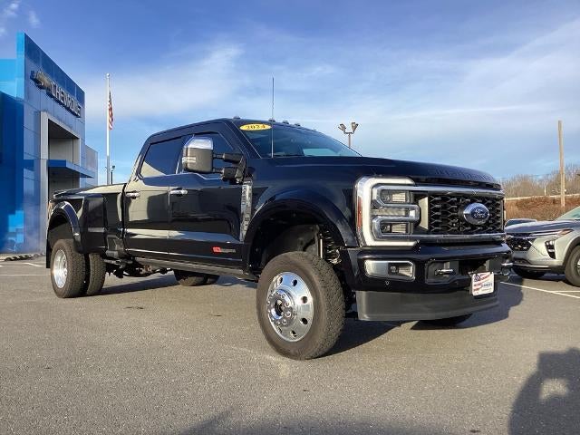 2024 Ford Super Duty F-450 DRW Limited 4WD Crew Cab 8' Box
